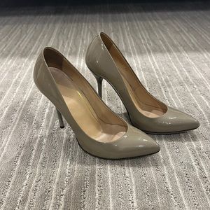 Gray Gucci pumps